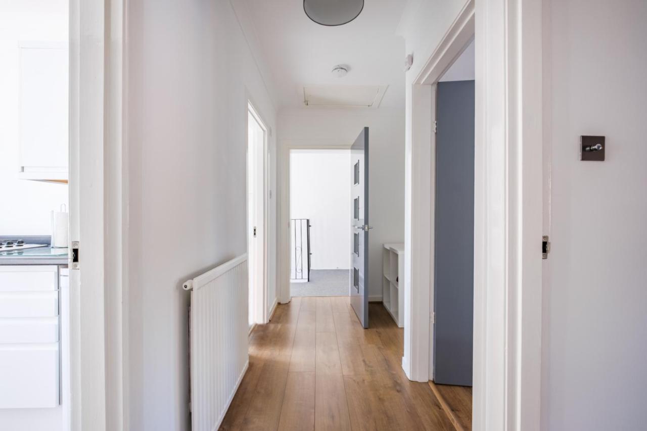 The Douglas - Spacious 2 Bed Apartment In Uddingston Exterior foto